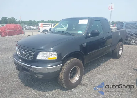2001 Ford F-150 Lariat/Xl/Xlt z USA, uszkodzony, nr VIN 1FTRX18L21NA16339